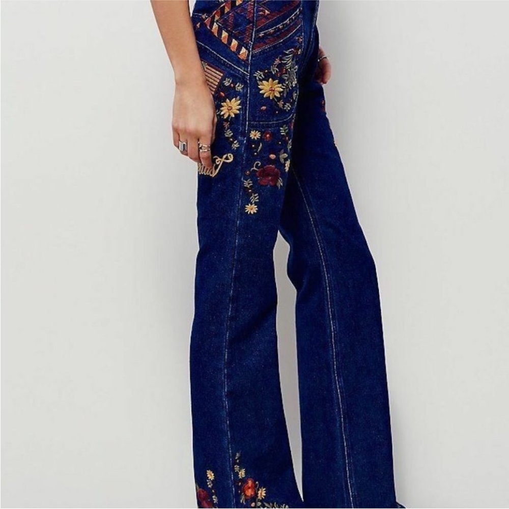 Spell And The Gypsy Collective X Free People Wanderlust Embroidered Jeans NWT - Picture 14 of 14